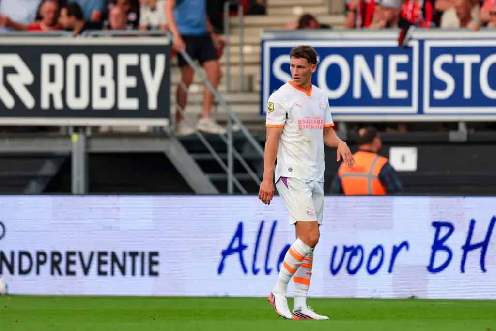 Van Bommel onthult opvallend keuze van vader Mark: 'Dat deed hij vanwege mij'